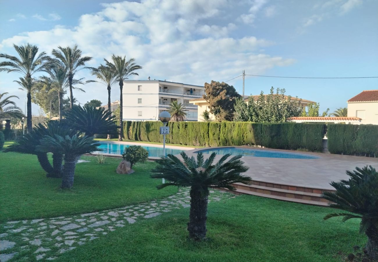 Apartment in Denia - Marivent 3 hab VYB LM053