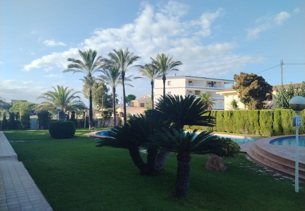 Apartment in Denia - Marivent 3 hab VYB LM053