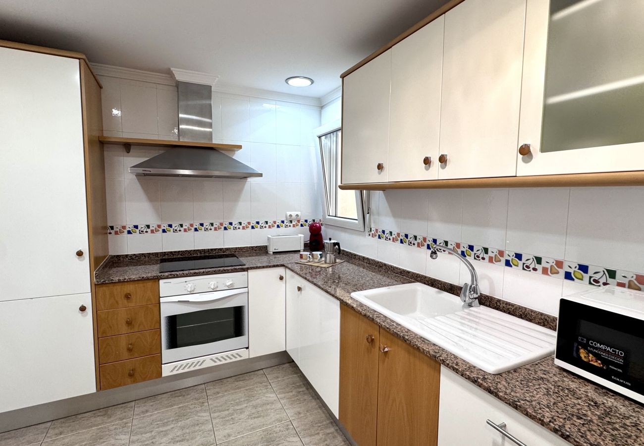Apartment in Denia - Marivent 3 hab VYB LM -053