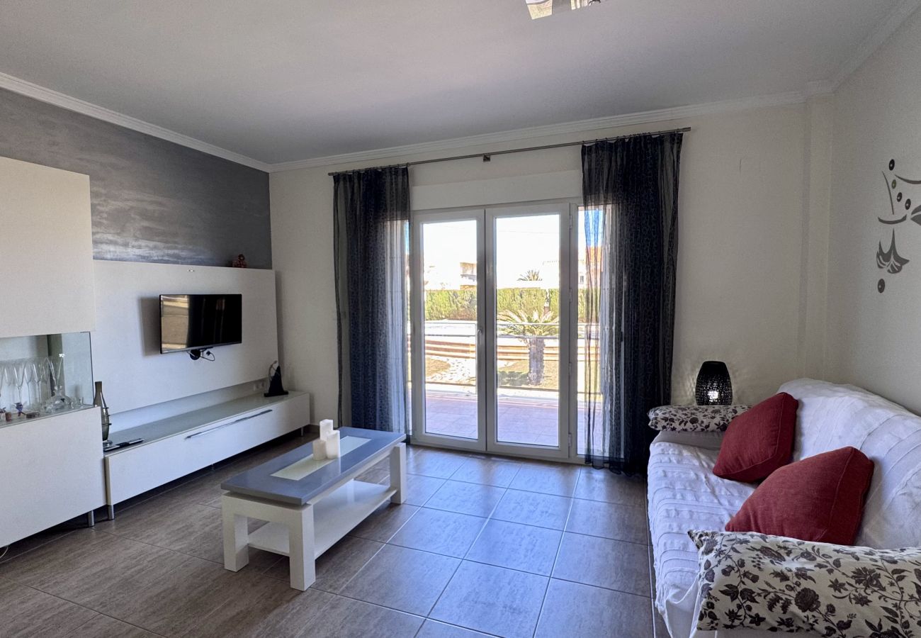 Apartment in Denia - Marivent 3 hab VYB LM -053