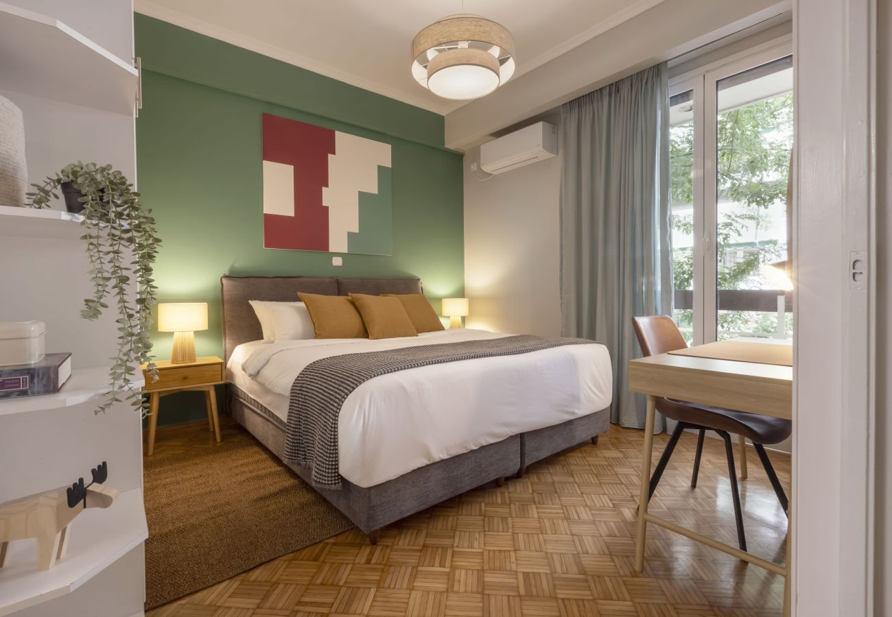 Studio in Athens - Eclectic Studio near Kallimarmaro