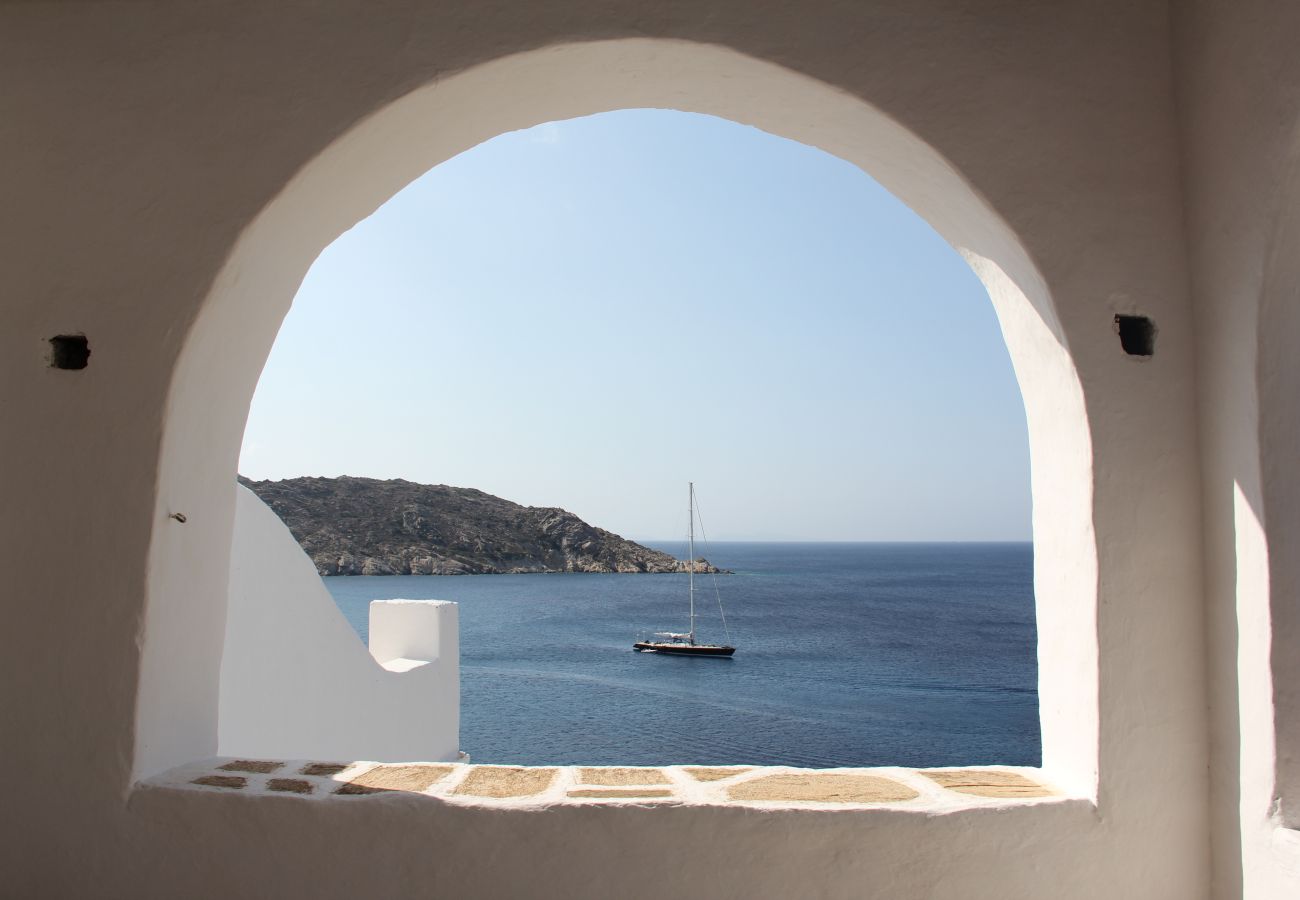 Villa in Ios - Artistic Villa Hideaway