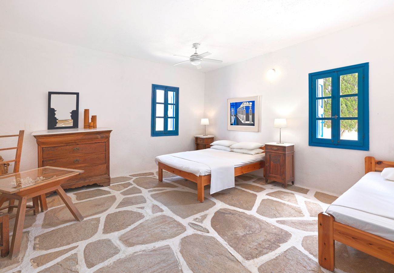 Villa in Ios - Artistic Villa Hideaway
