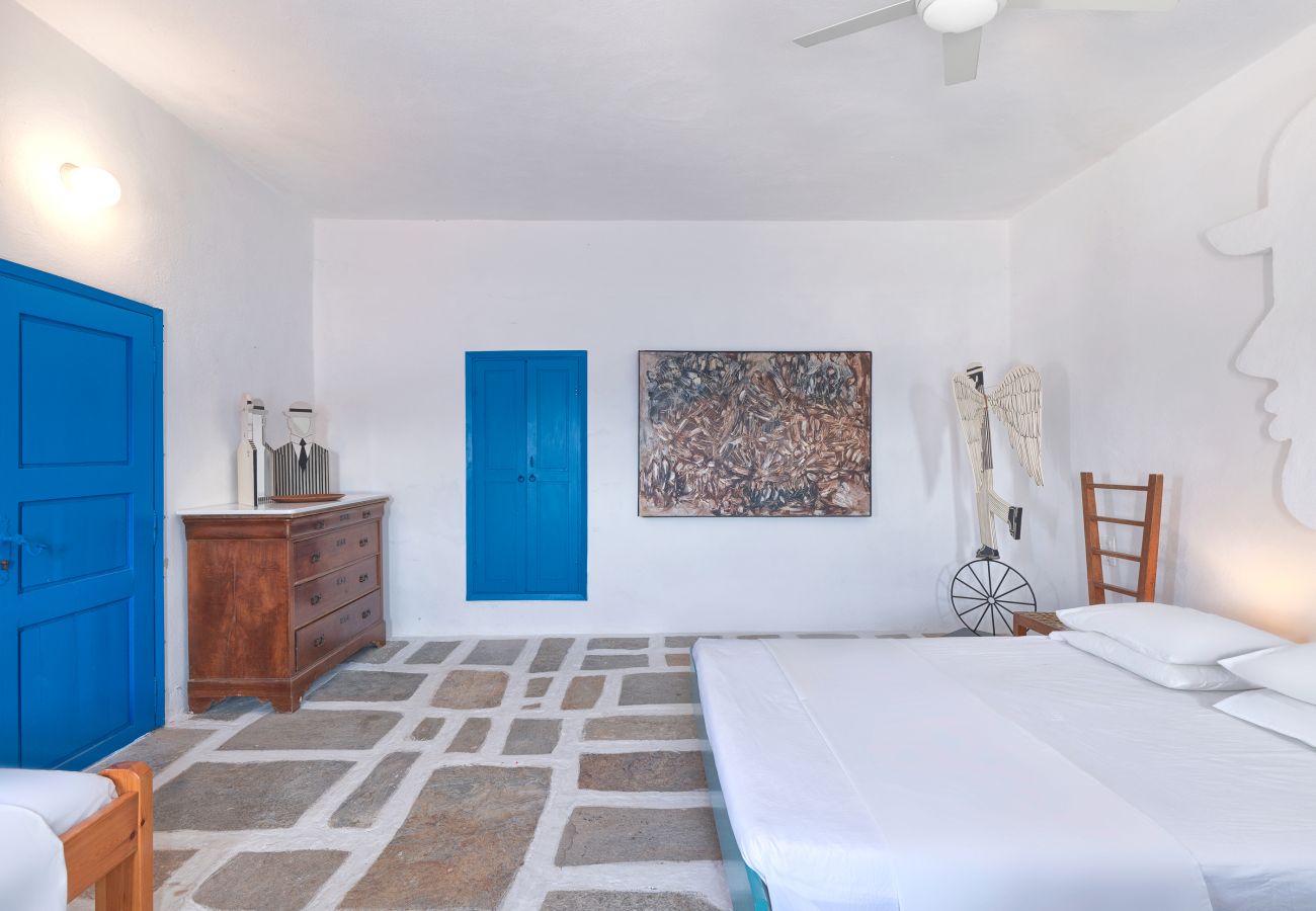Villa in Ios - Artistic Villa Hideaway