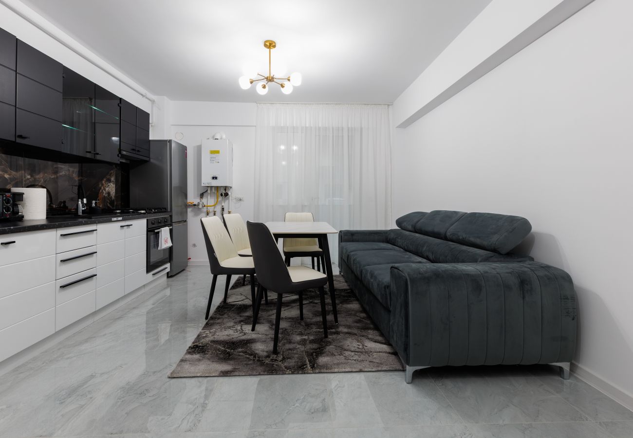 Apartment in Craiova - Urban Retreat 1BDR Craiova