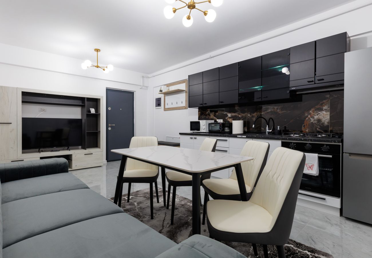 Apartment in Craiova - Urban Retreat 1BDR Craiova