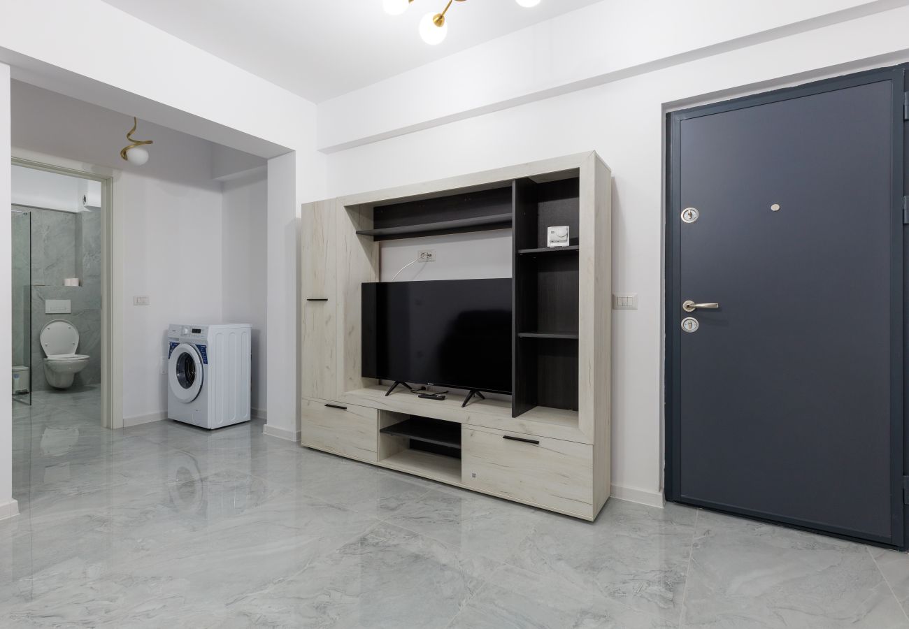 Apartment in Craiova - Urban Retreat 1BDR Craiova