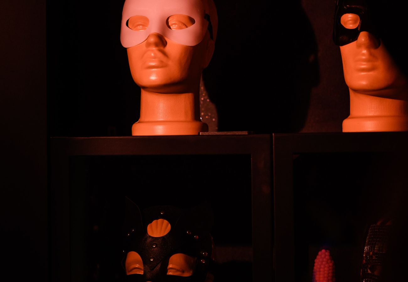 Apartment in Iași - BDSM YES SIR