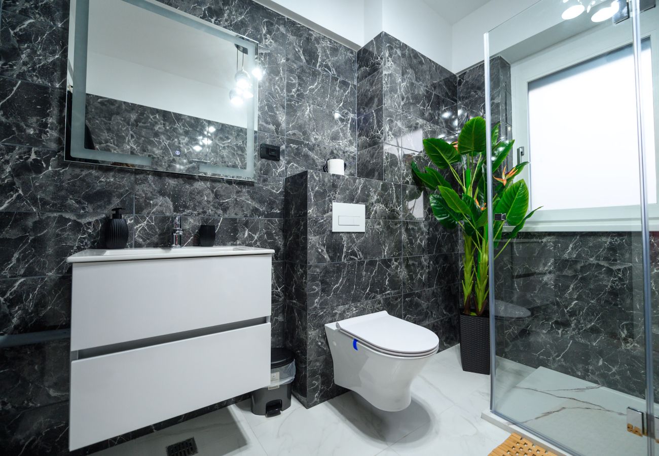 Apartment in Iași - BDSM YES SIR