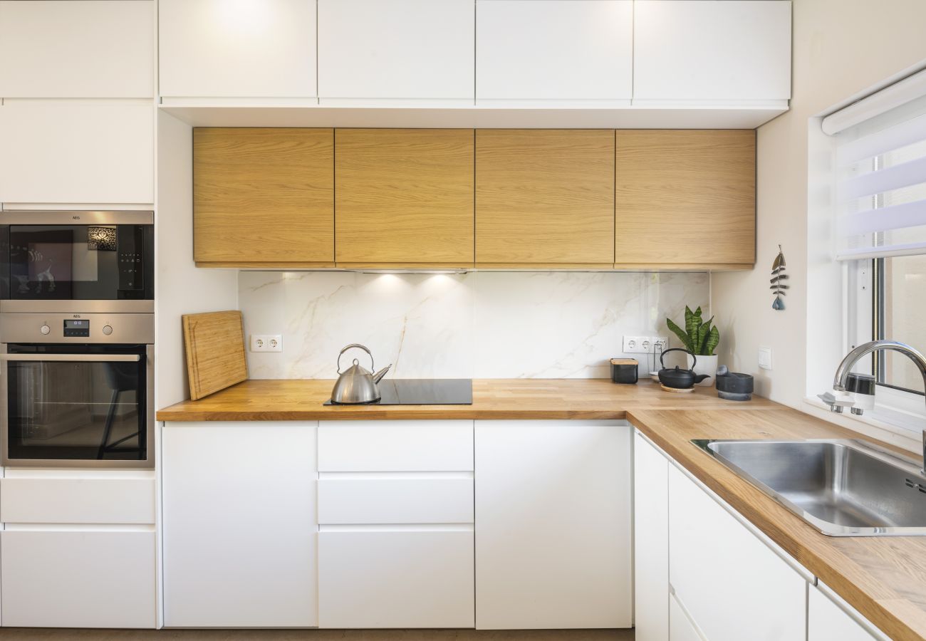 Apartment in Lagos - Fairview Golfside Apartment at Boavista