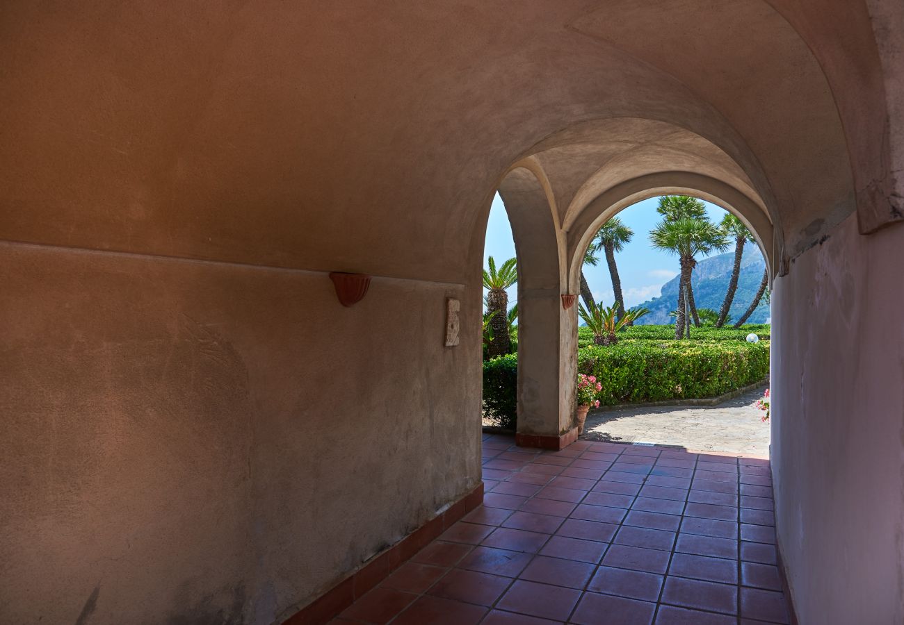 Villa in Scala - Villa Favara – Charming Luxury Retreat with Private Pool