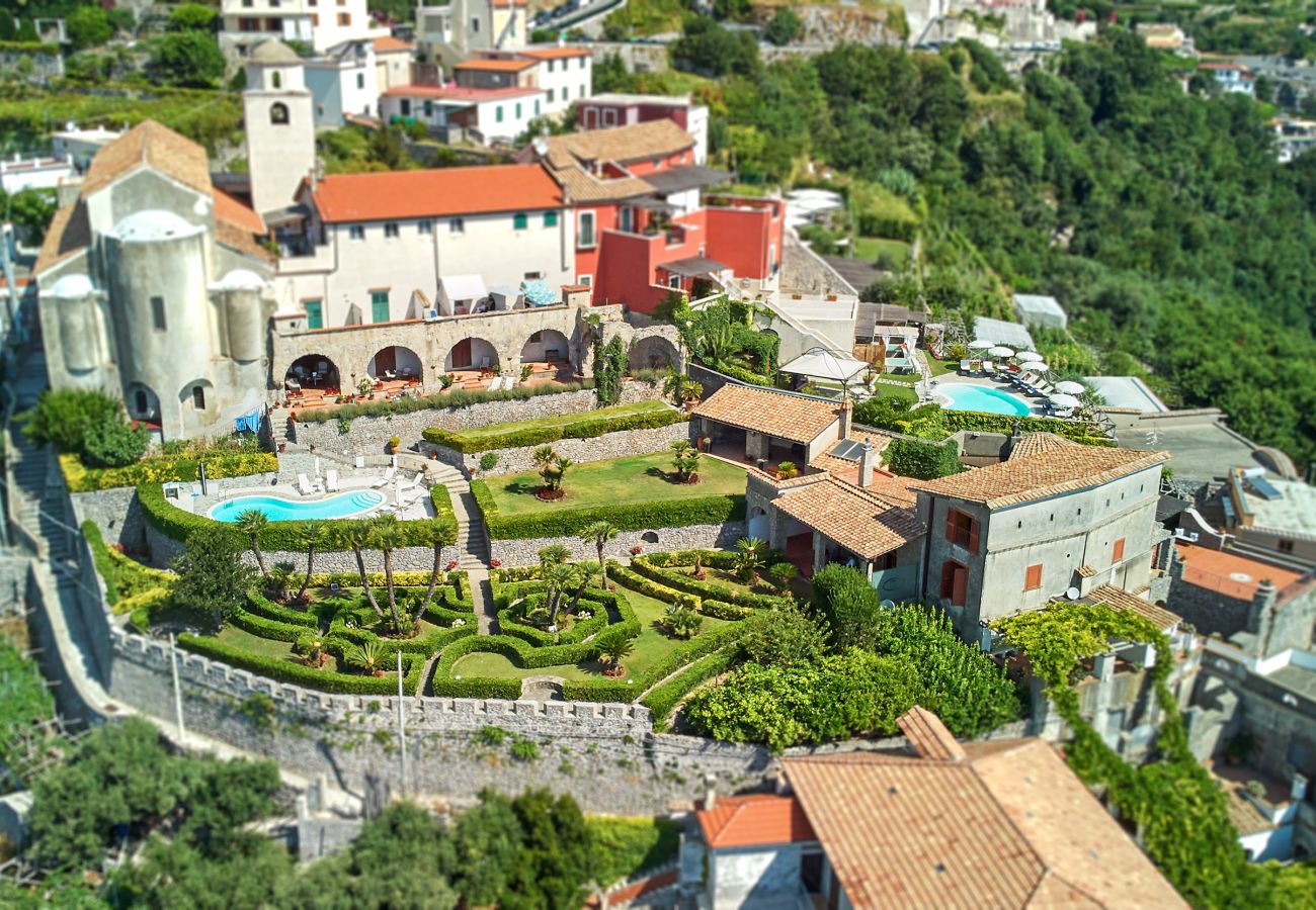 Villa in Scala - Villa Favara – Charming Luxury Retreat with Private Pool