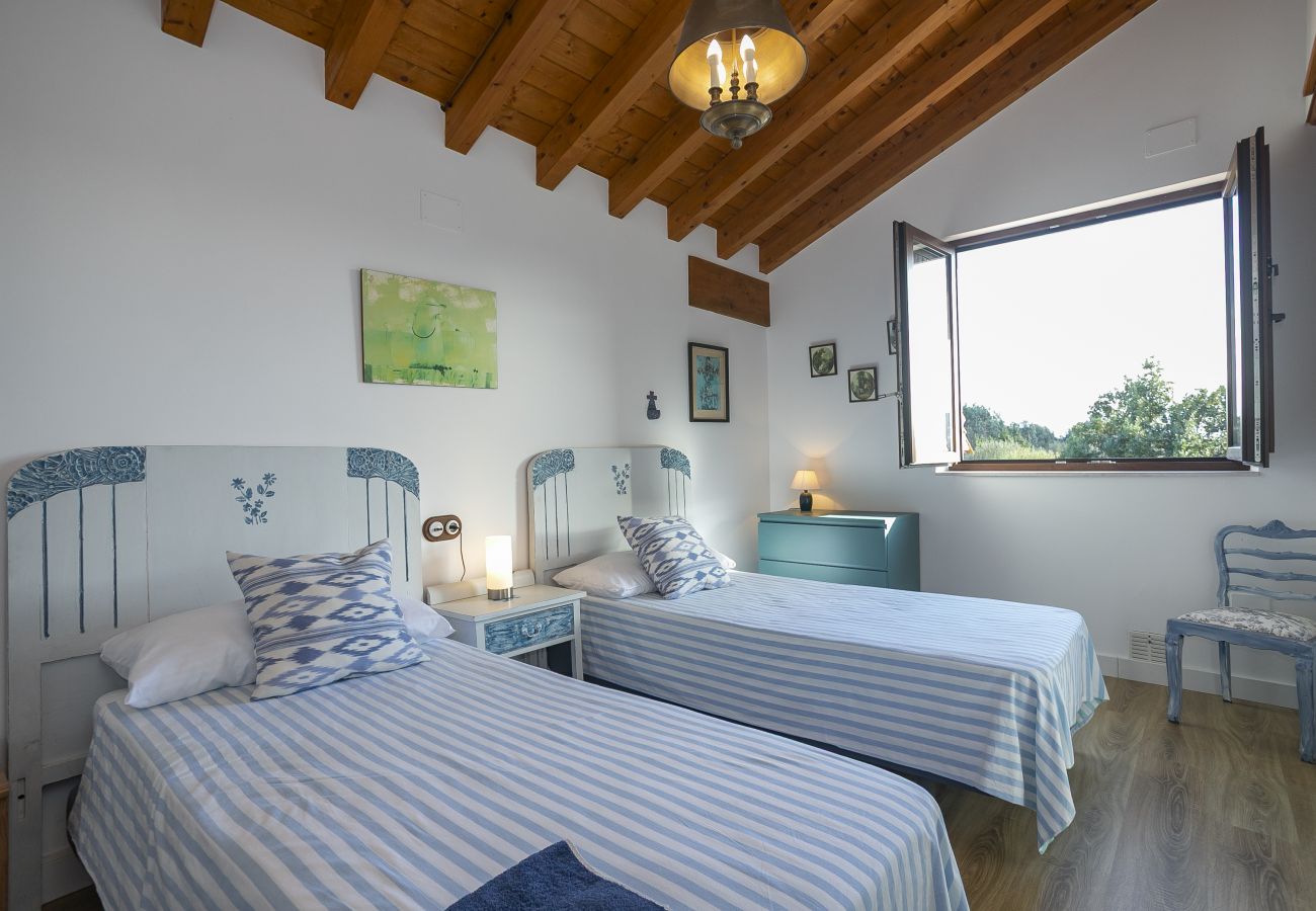 Cottage in Val de San Vicente - YourHouse Las Hortensias
