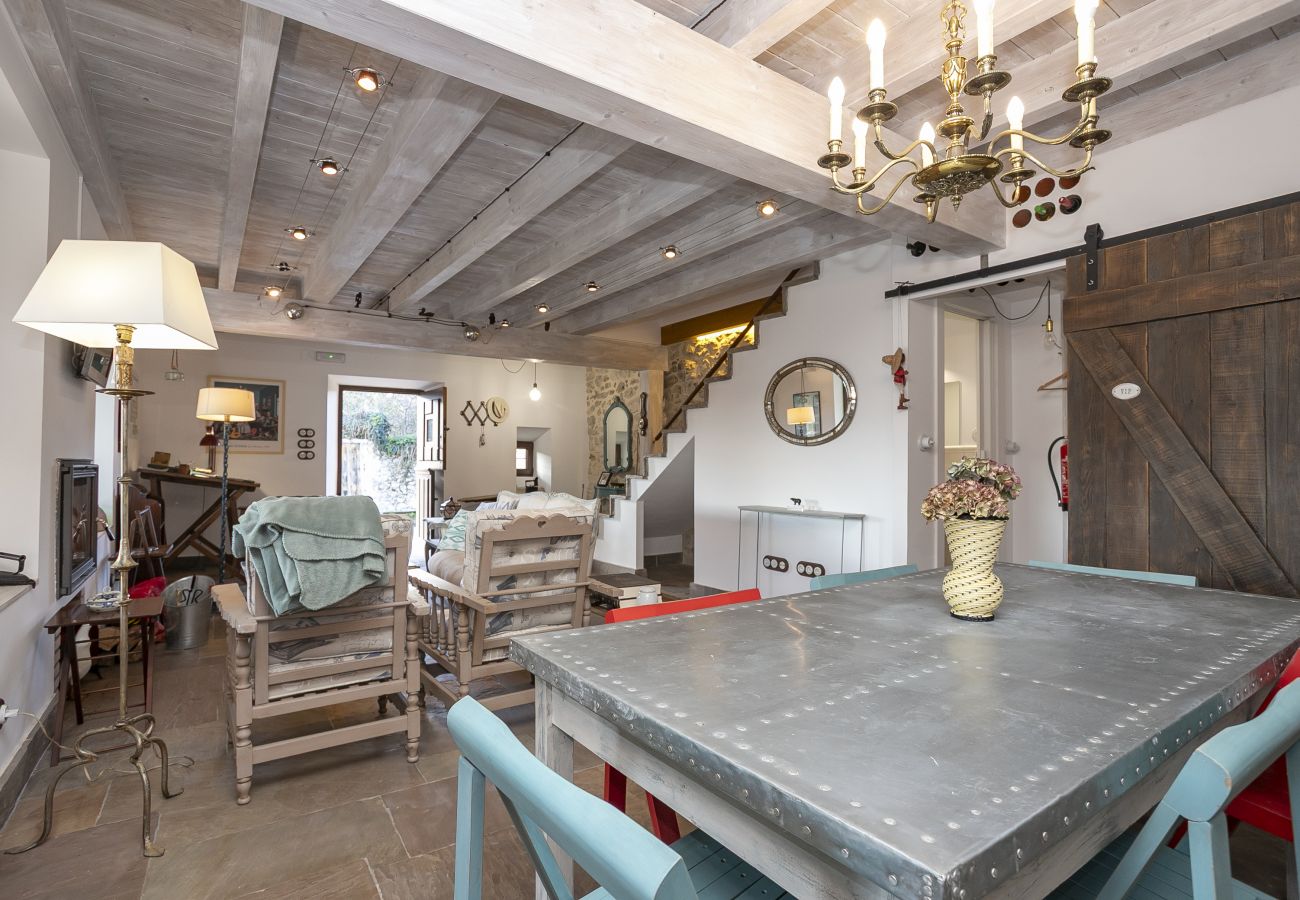 Cottage in Val de San Vicente - YourHouse Las Hortensias