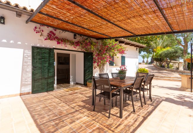 Farm stay in Santa Margalida - Agroturismo Son Flo Buguemvillea