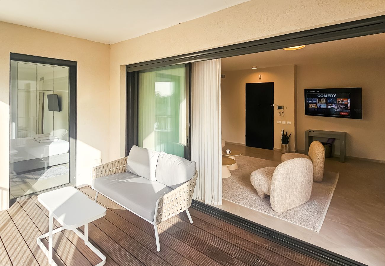 Apartment in Ramat Gan - MAMAD Brand New with Terrace next to Park by FeelHome