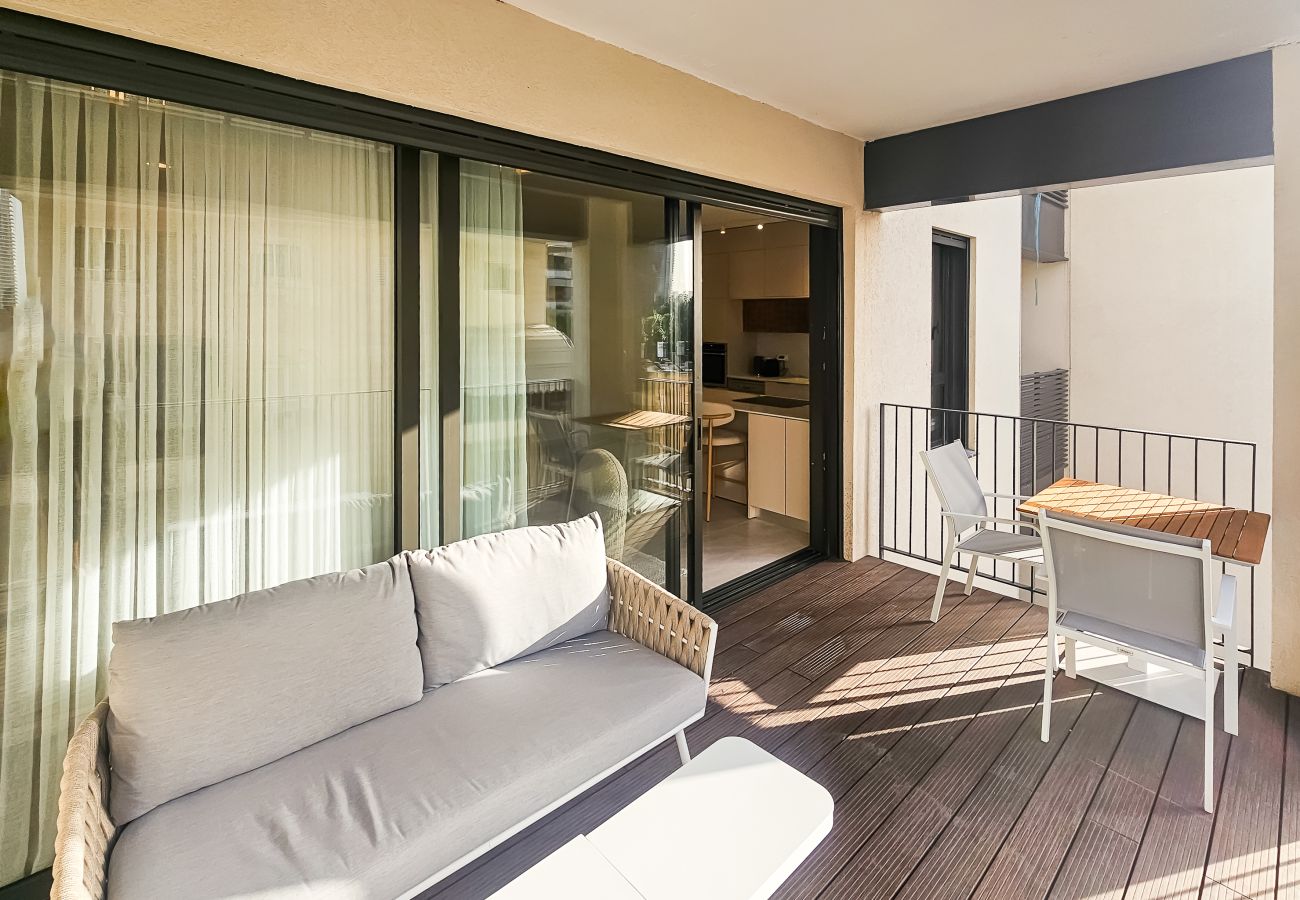 Apartment in Ramat Gan - MAMAD Brand New with Terrace next to Park by FeelHome