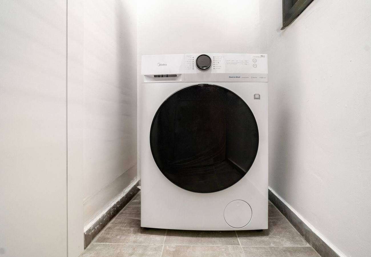 Apartment in Ramat Gan - MAMAD Brand New with Terrace next to Park by FeelHome