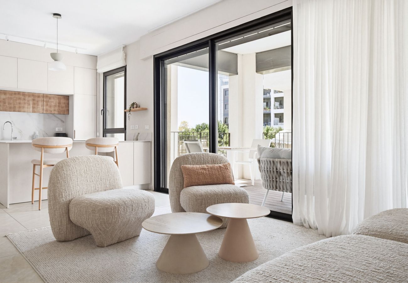 Apartment in Ramat Gan - MAMAD Brand New with Terrace next to Park by FeelHome
