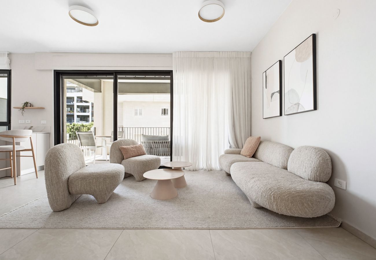 Apartment in Ramat Gan - MAMAD Brand New with Terrace next to Park by FeelHome