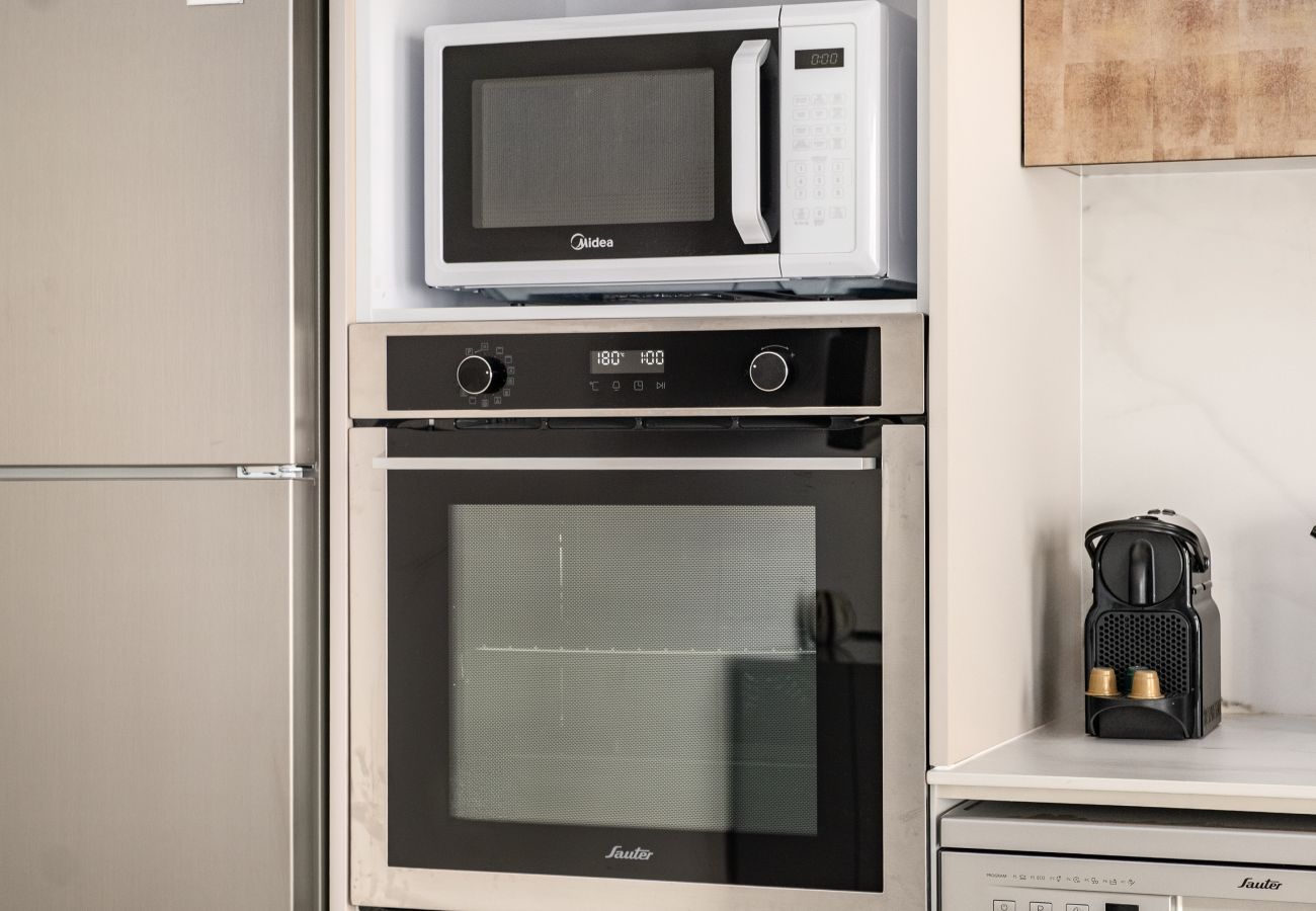 Apartment in Ramat Gan - MAMAD Brand New with Terrace next to Park by FeelHome