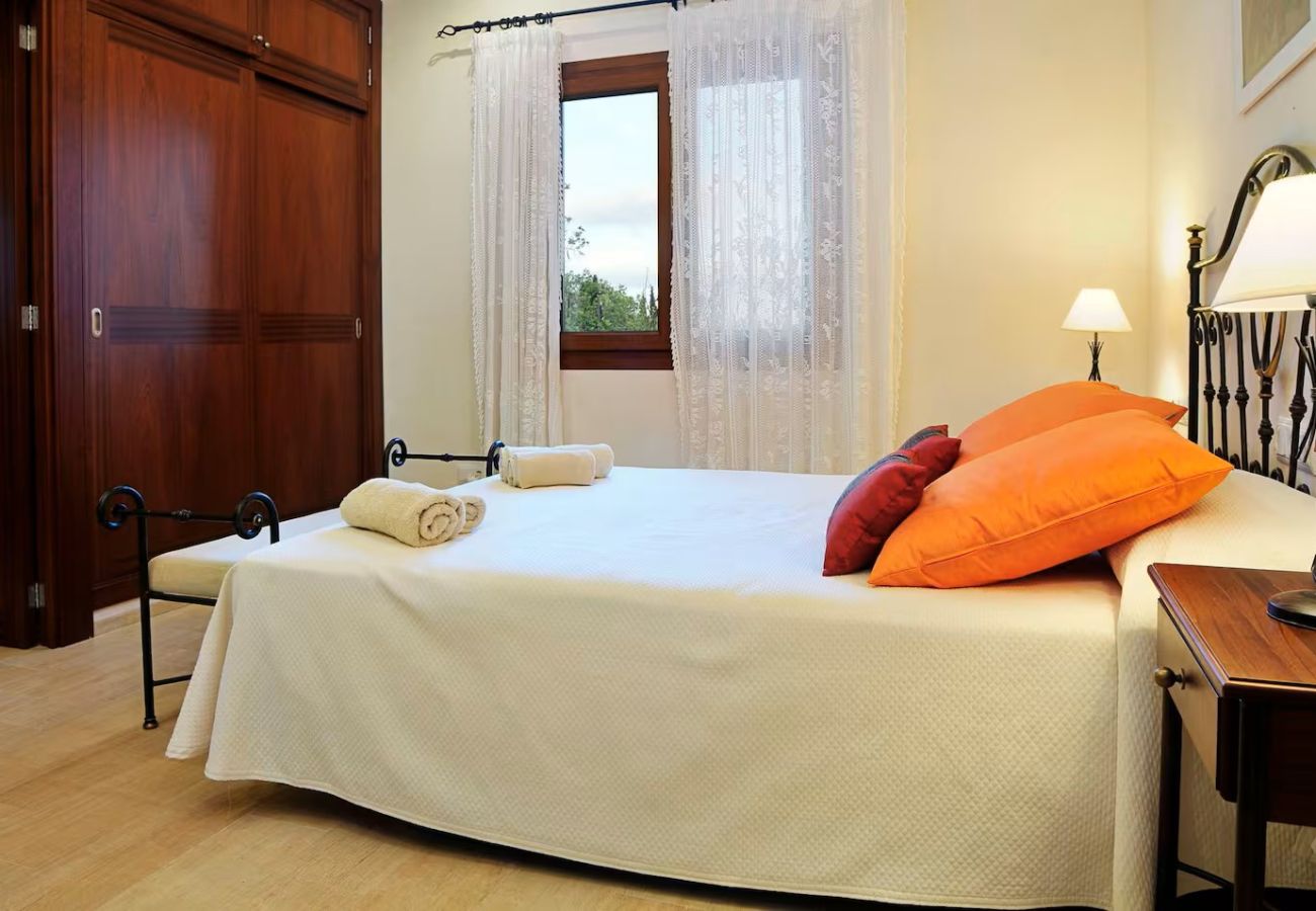 Country house in Felanitx - YourHouse Albercoquer