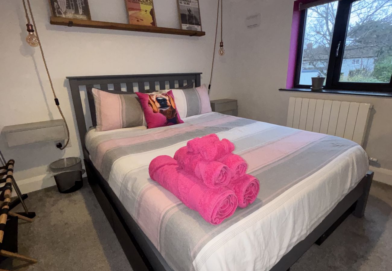 House in Dublin - Stylish Dublin 2 BDR retreat