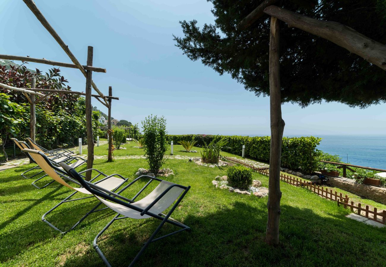 Villa in Praiano - Art & Sea Boutique Villa