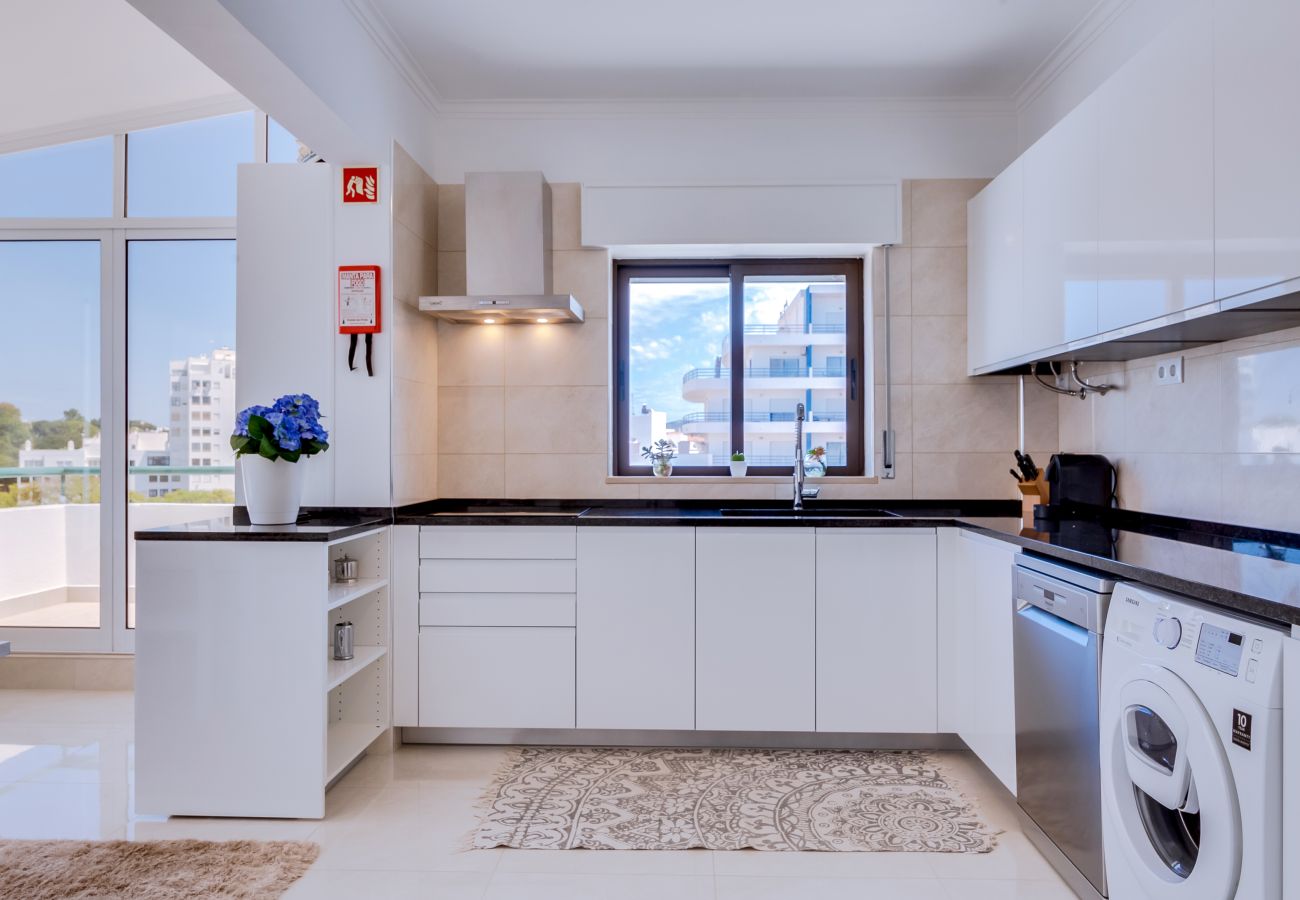 Apartment in Quarteira - Carteia Beachfront at Praia da Gaivota 