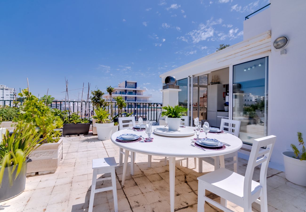 Apartment in Quarteira - Carteia Beachfront at Praia da Gaivota 