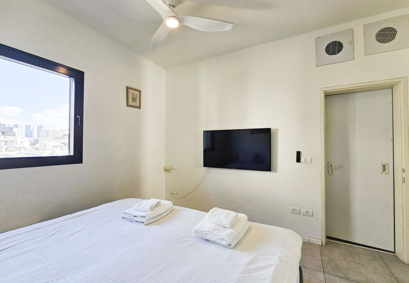 Apartment in Tel Aviv - Jaffa - MAMAD Modern&Bright with Balcony in City Center by FeelHome