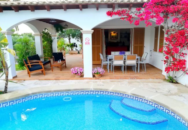 Villa in Felanitx - YourHouse Estrelitzia