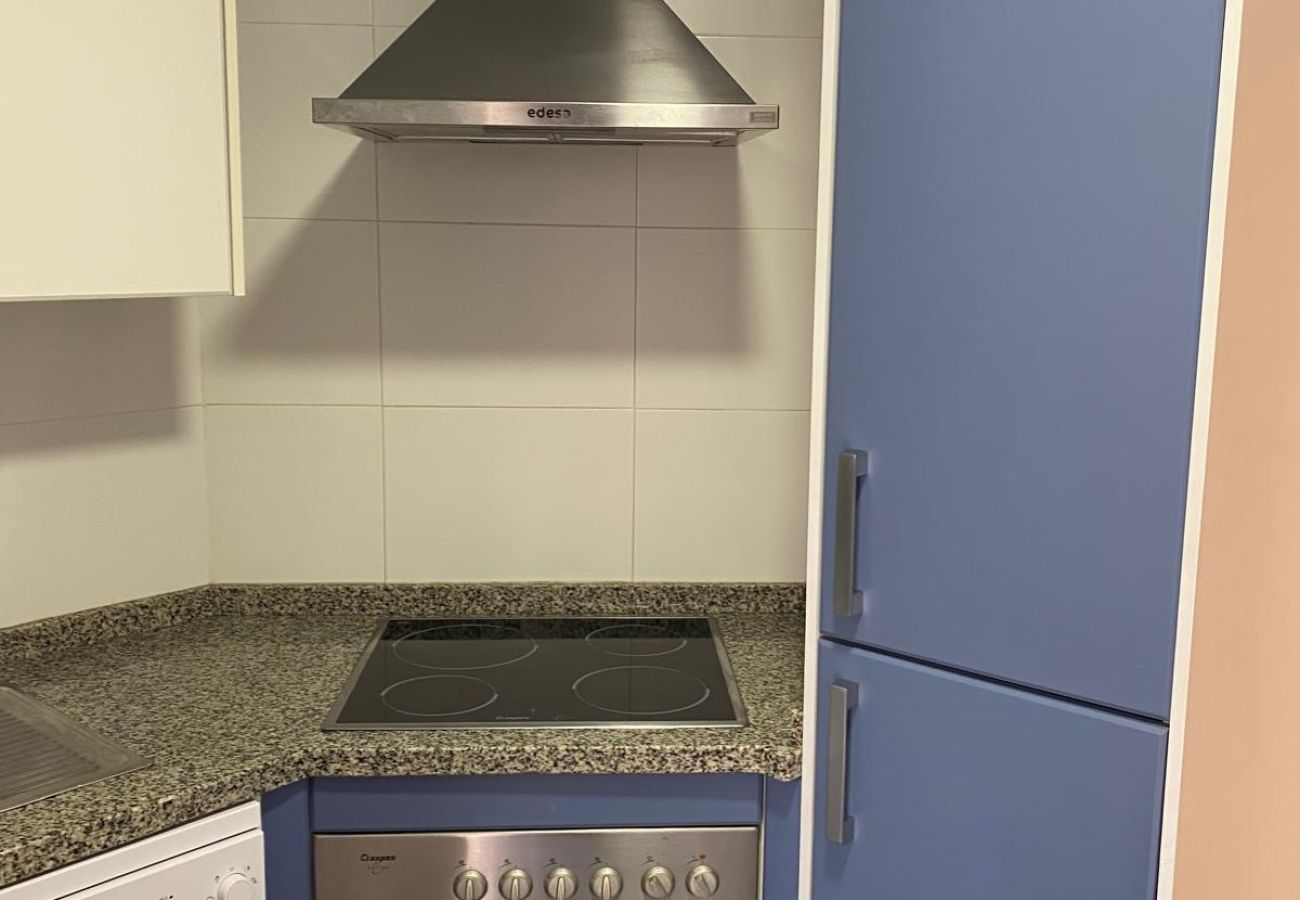 Apartment in Denia - PASEO AL MAR -3 hab. VYB - Lm 035