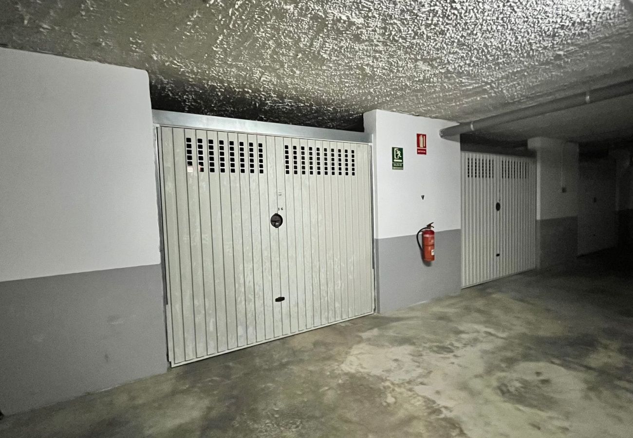 Apartment in Denia - PASEO AL MAR -3 hab. VYB - Lm 035