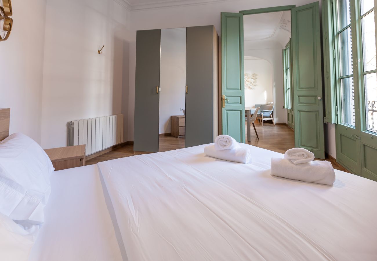 Apartment in Barcelona - Modernist Apartment 2