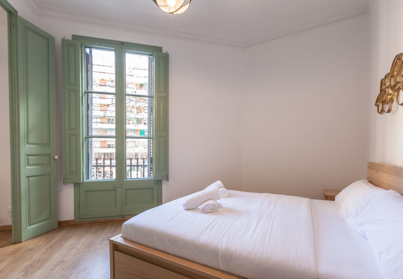 Apartment in Barcelona - Modernist Apartment 2