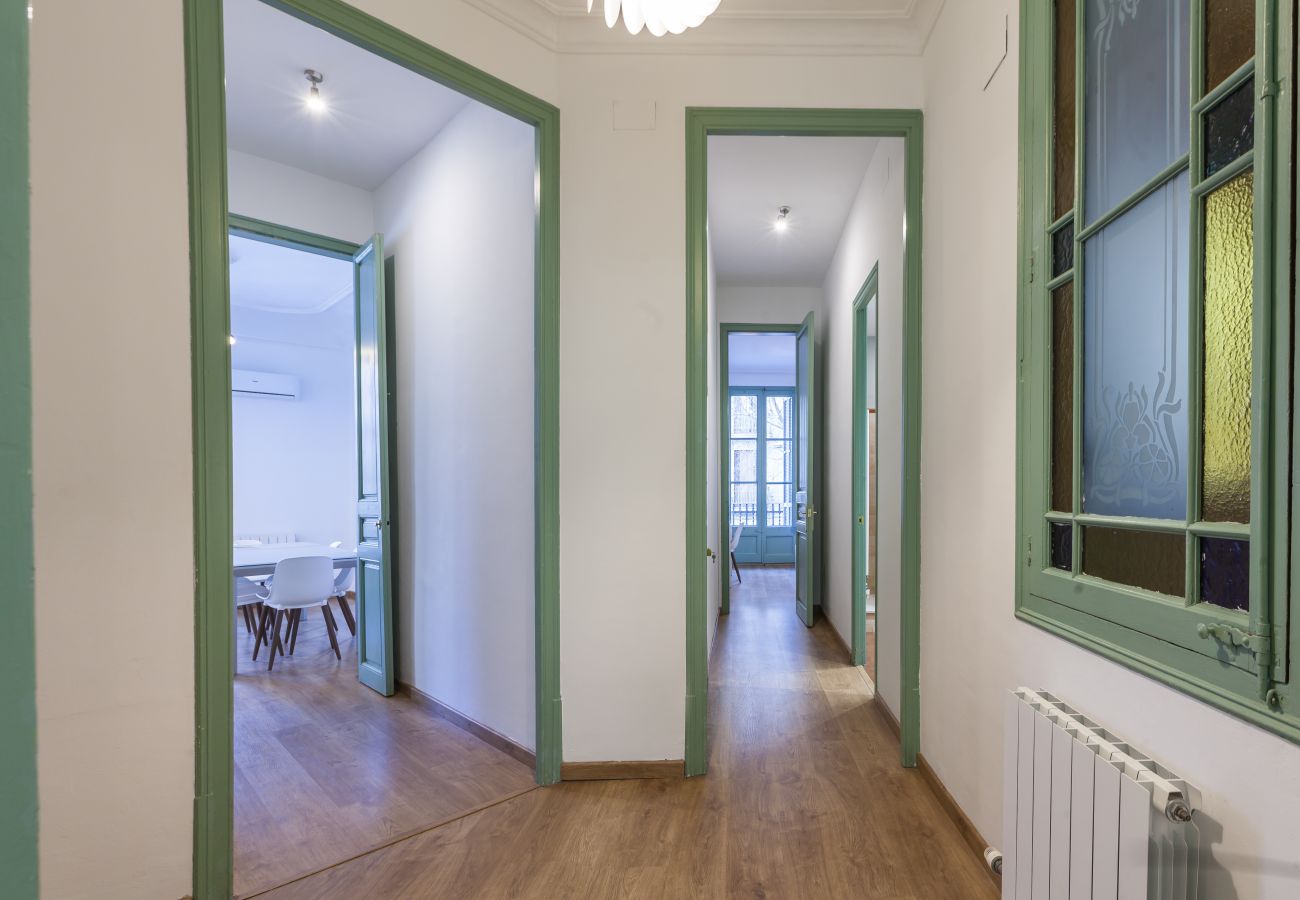 Apartment in Barcelona - Modernist Apartment 2