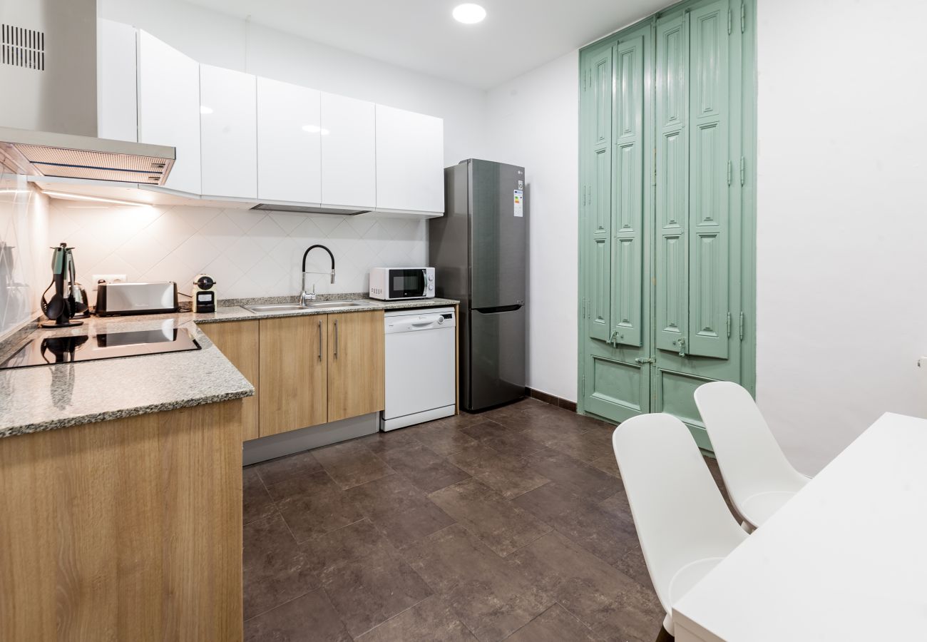 Apartment in Barcelona - Modernist Apartment 2