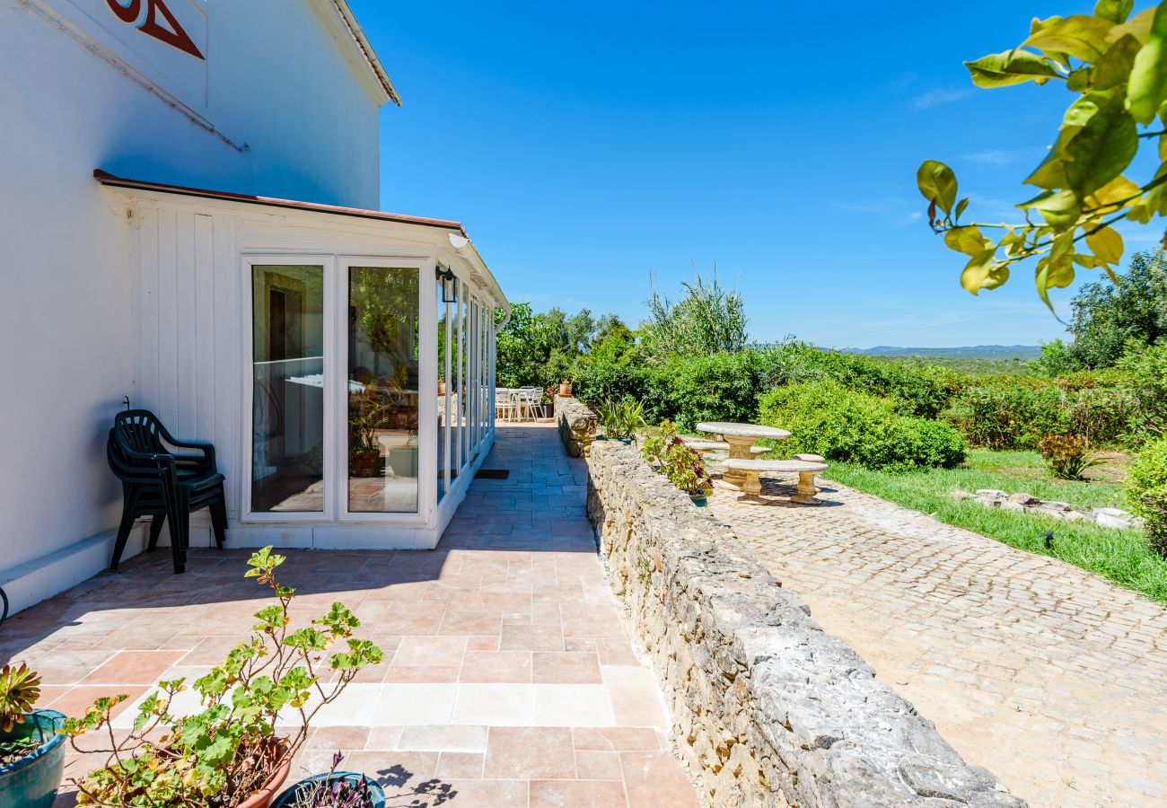 House in Loulé - Casa no Limoeiro