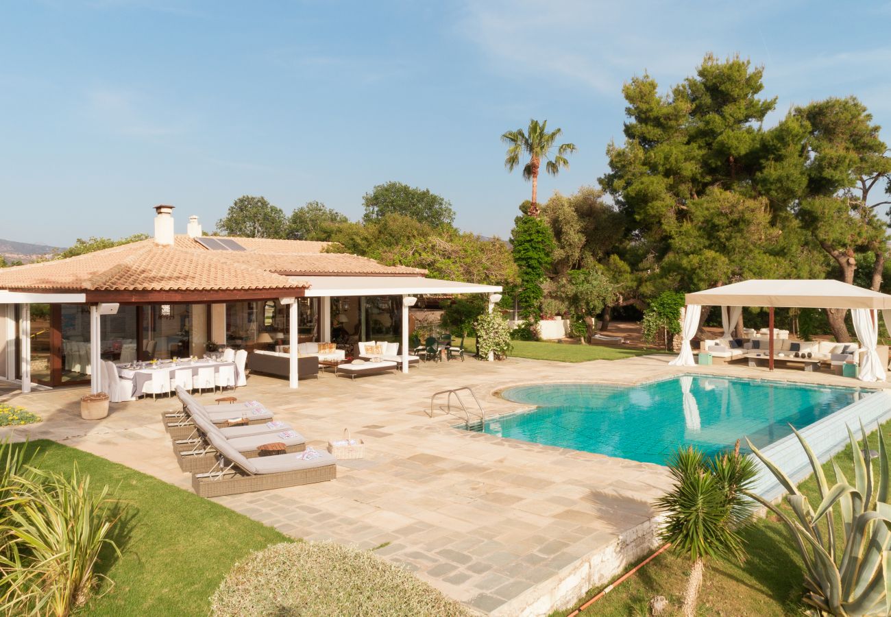 Villa in Nafplio - Private Coastal Villa in Nafplio