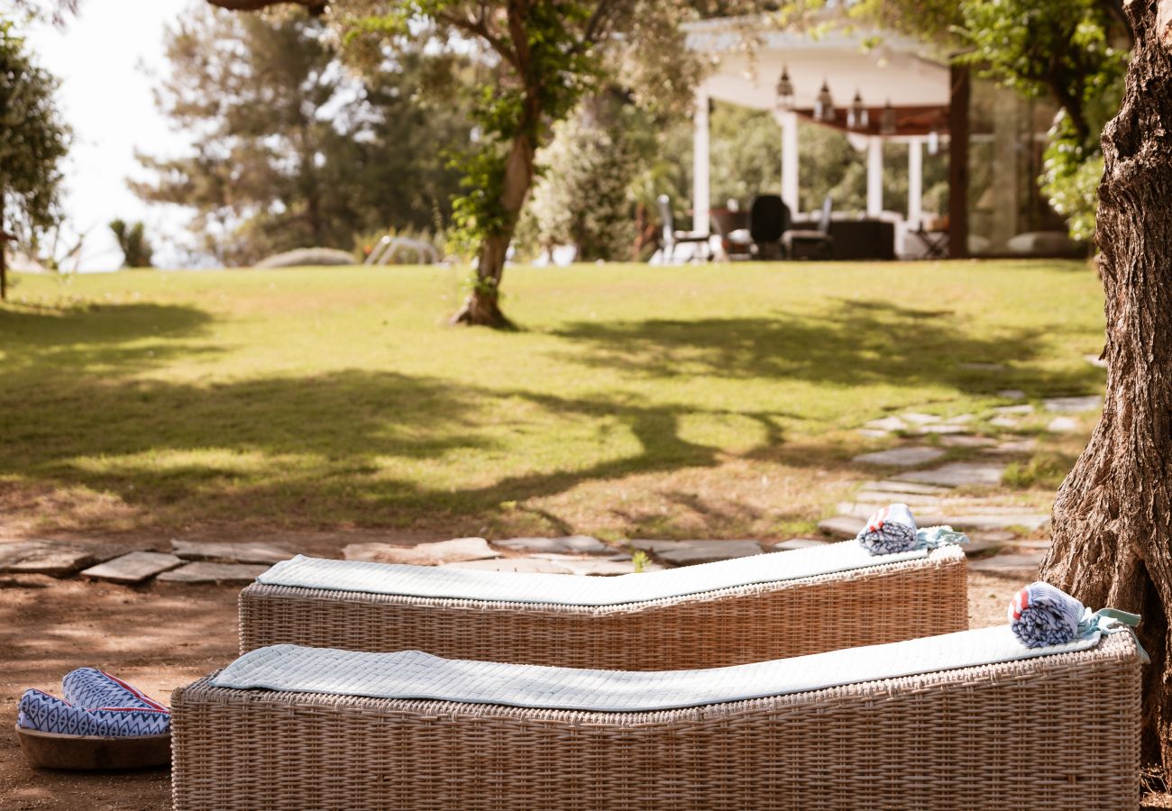 Villa in Nafplio - Private Coastal Villa in Nafplio