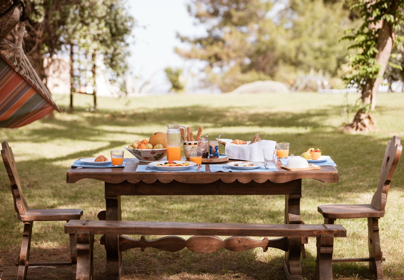 Villa in Nafplio - Private Coastal Villa in Nafplio