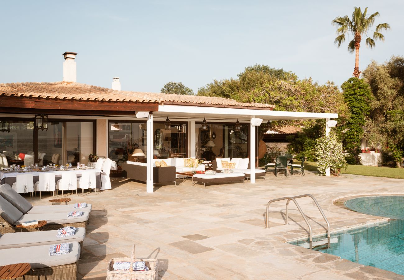 Villa in Nafplio - Private Coastal Villa in Nafplio