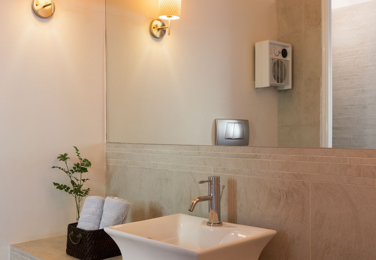 Villa in Nafplio - Private Coastal Villa in Nafplio