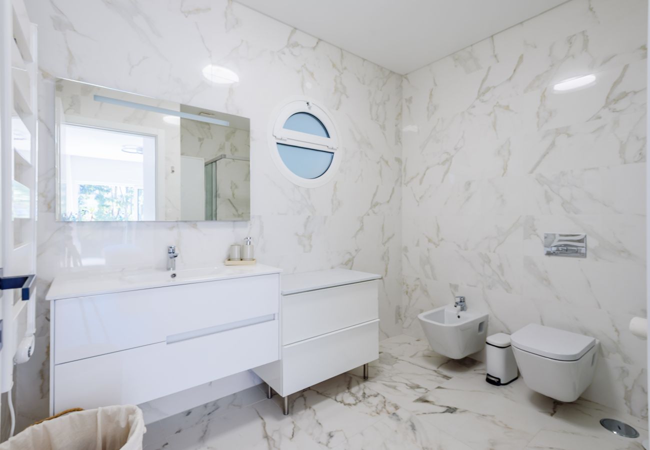 Apartment in Albufeira - Forte Beach Retreat (350m to the Sea)