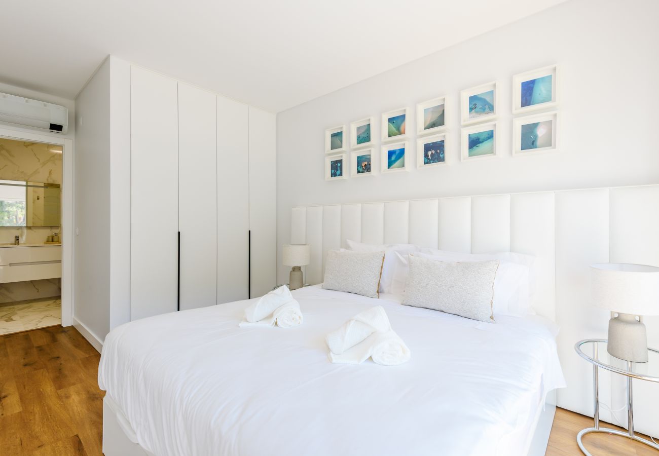 Apartment in Albufeira - Forte Beach Retreat (350m to the Sea)