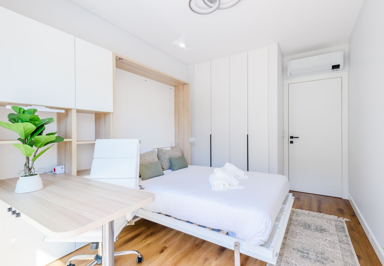 Apartment in Albufeira - Forte Beach Retreat (350m to the Sea)