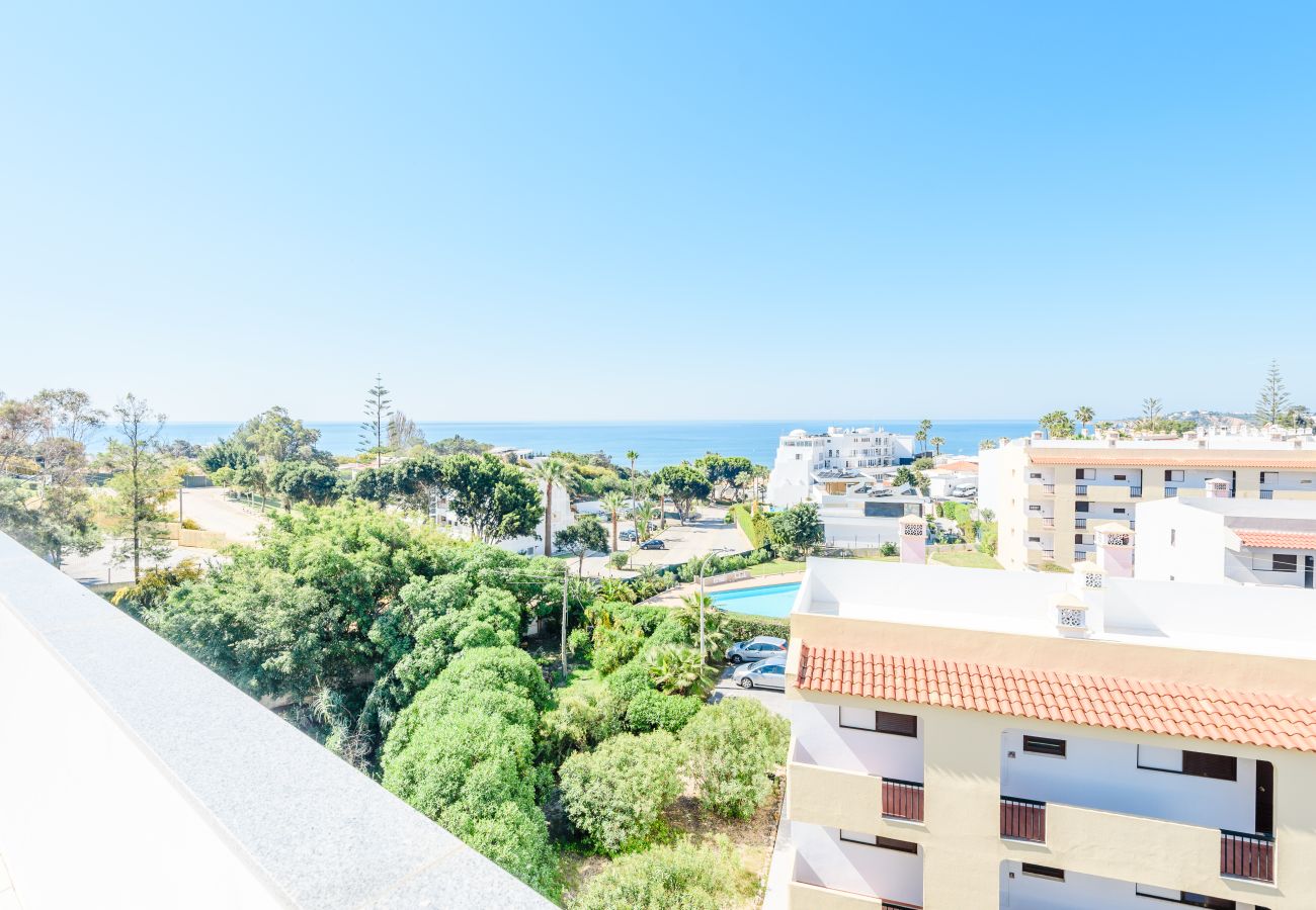 Apartment in Albufeira - Forte Beach Retreat (350m to the Sea)