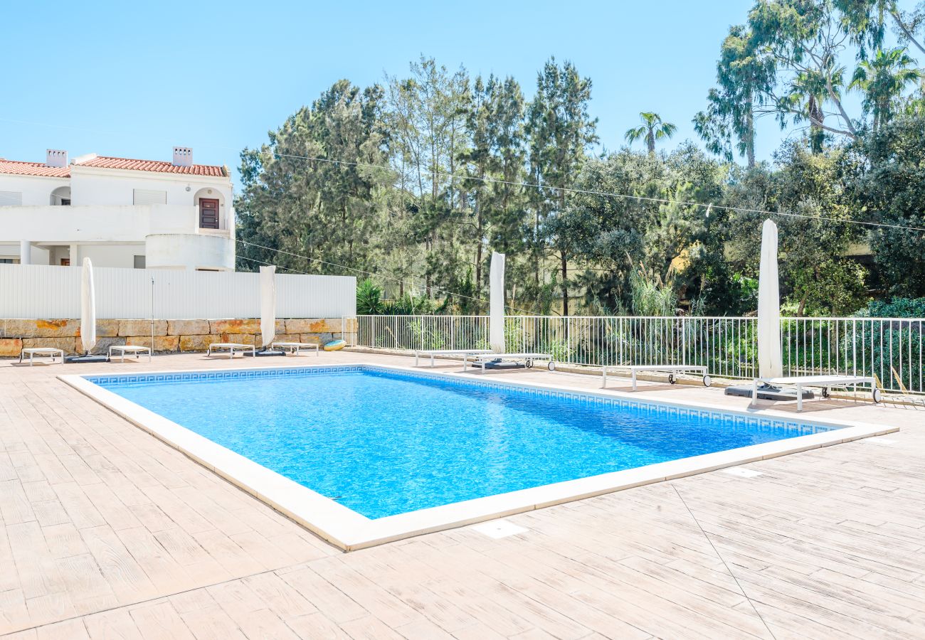 Apartment in Albufeira - Forte Beach Retreat (350m to the Sea)