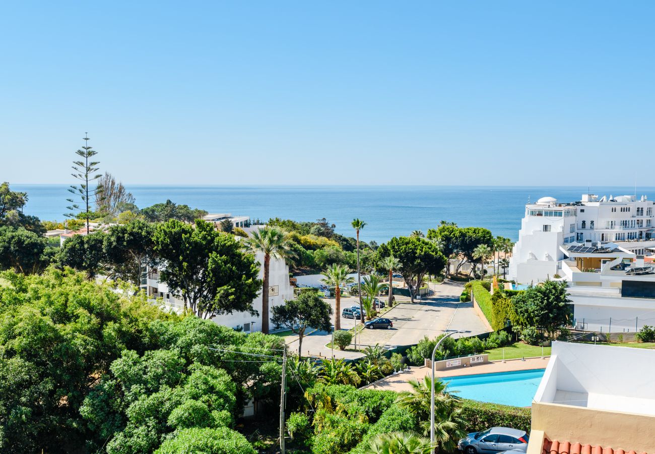 Apartment in Albufeira - Forte Beach Retreat (350m to the Sea)